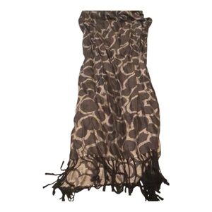 Disney Parks scarf limited edition NWOT Two Pattern Sides Mickey